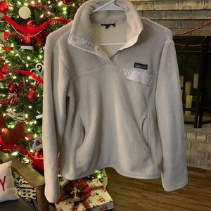 Patagonia Cream pullover